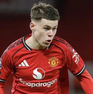 太阳报：鲁尼儿子已收到曼联的续约提议，年薪有望达到五万镑